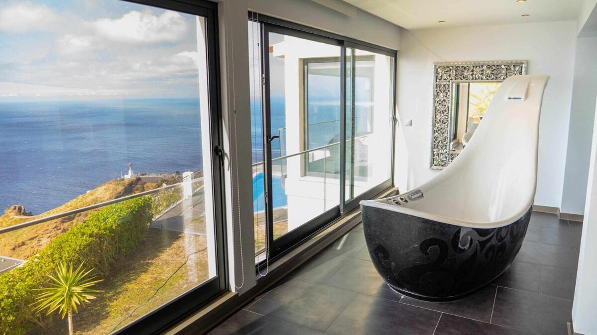 Zula House - Stunning Designer Villa In Spectacular Location Caniço Esterno foto
